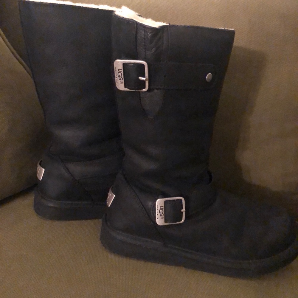 Very Gently Worn Black Ugg Kensington Moto Boots